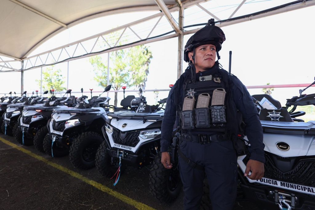 Gobierno estatal refuerza seguridad en 7 municipios con entrega de motocicletas 3 0514877e 4ef6 4ef1 920b 1b3b78be54ee