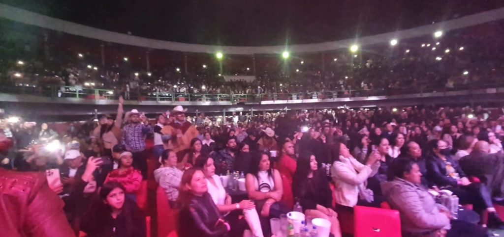 ¡No señor apache! Banda Cuisillos arrasó con éxito en Uruapan Michoacán 1 34a612f8 d42e 4088 b0c2 7a7da8b2ae70