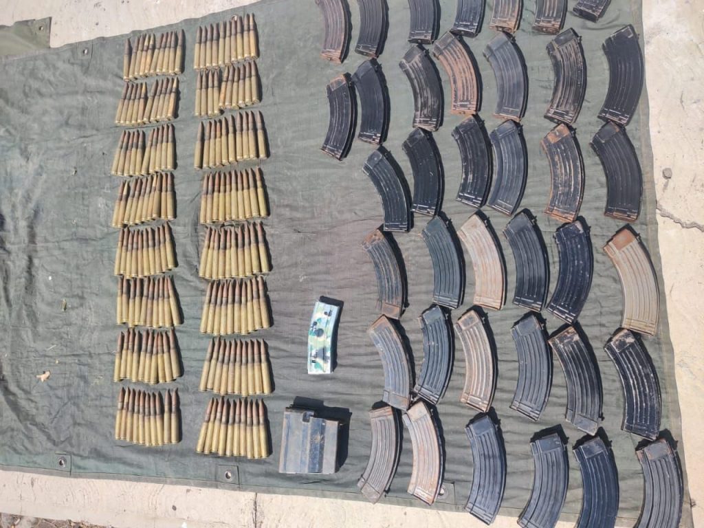 En operativo interinstitucional, se aseguraron tres fusiles, más de mil cartuchos, cargadores y equipo táctico 1 4e965033 97f3 4733 978b 07b84306c2b4