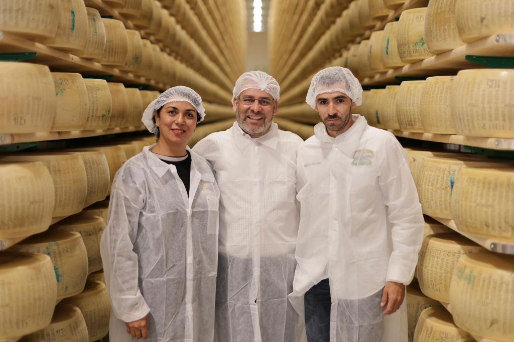 Bedolla, productores de queso Cotija y Parmigiano Reggiano forjan alianza en Italia 1 5a94c6f4 e843 4b1f 951f 4611ba6dff16