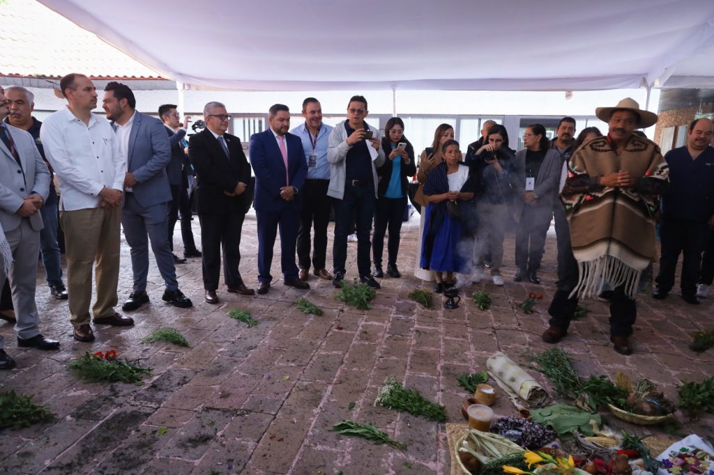 Michoacán reúne a médicos tradicionales en encuentro nacional 2 Imagen de WhatsApp 2024 10 21 a las 13.58.46 9f58fbe2