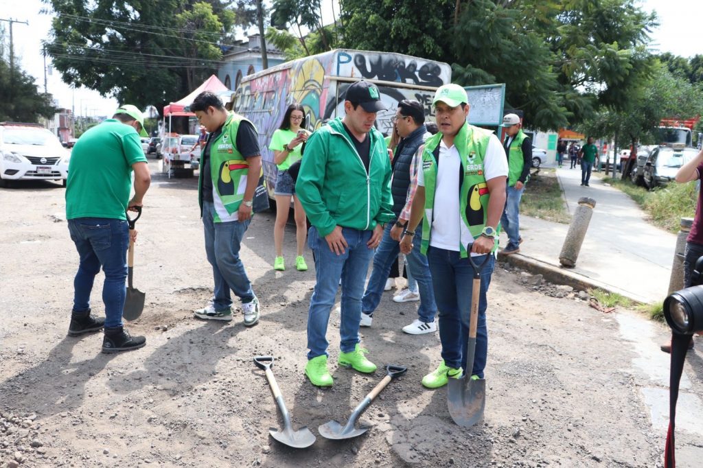 PVEM arranca acciones de bacheo en Morelia 1 a2f340b0 4a76 47e5 8a84 056974ac1ddf