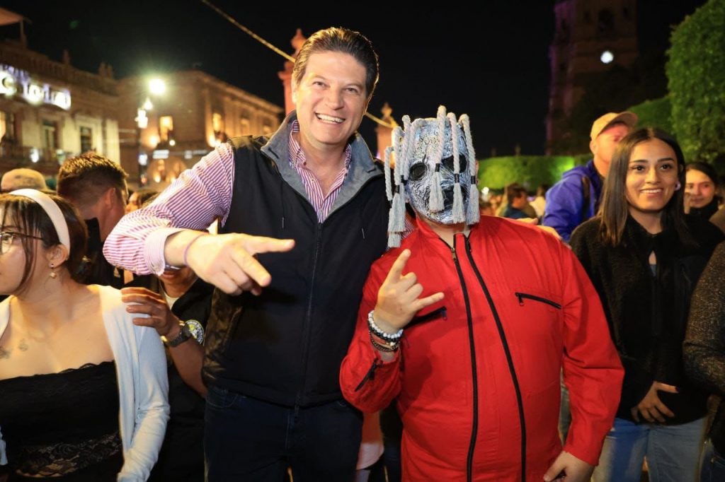 Plaza de Armas, reviste de color y tradición para conmemorar el Día de Muertos 1 cce2330a 949c 44d0 a4ea 5d793f1ff7f2
