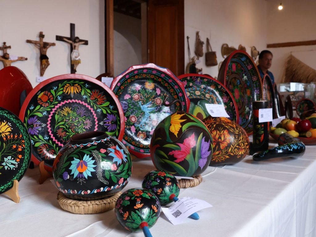 ¡Llévate un pedacito de Michoacán! Adquiérelo en el Concurso Artesanal en Pátzcuaro 5 328de624 eabc 4160 8860 ec7ece33dfd5