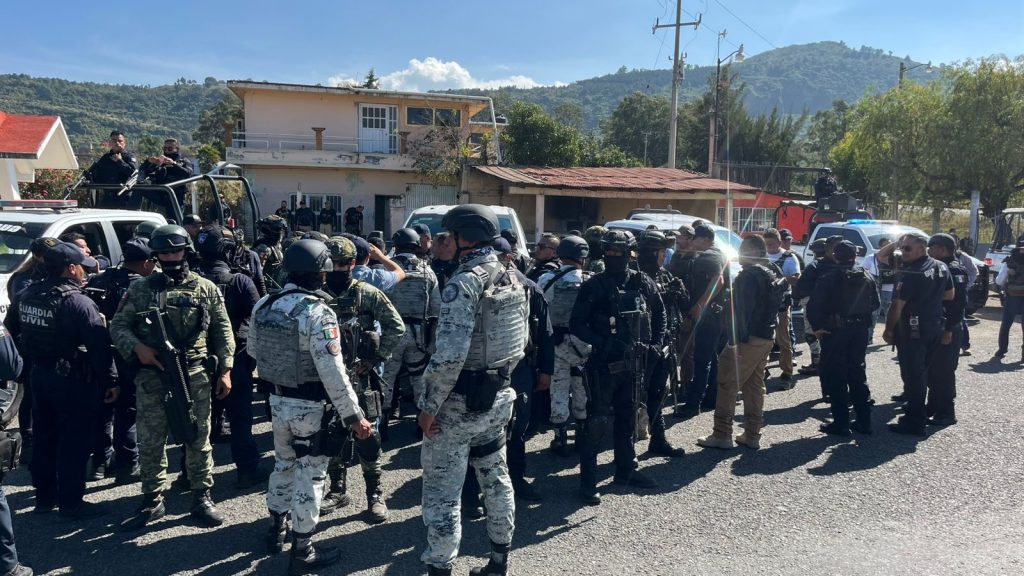 Agentes federales refuerzan acciones operativas en Zinapécuaro 1 8974bd55 f767 461f b50a cc61f4823d95