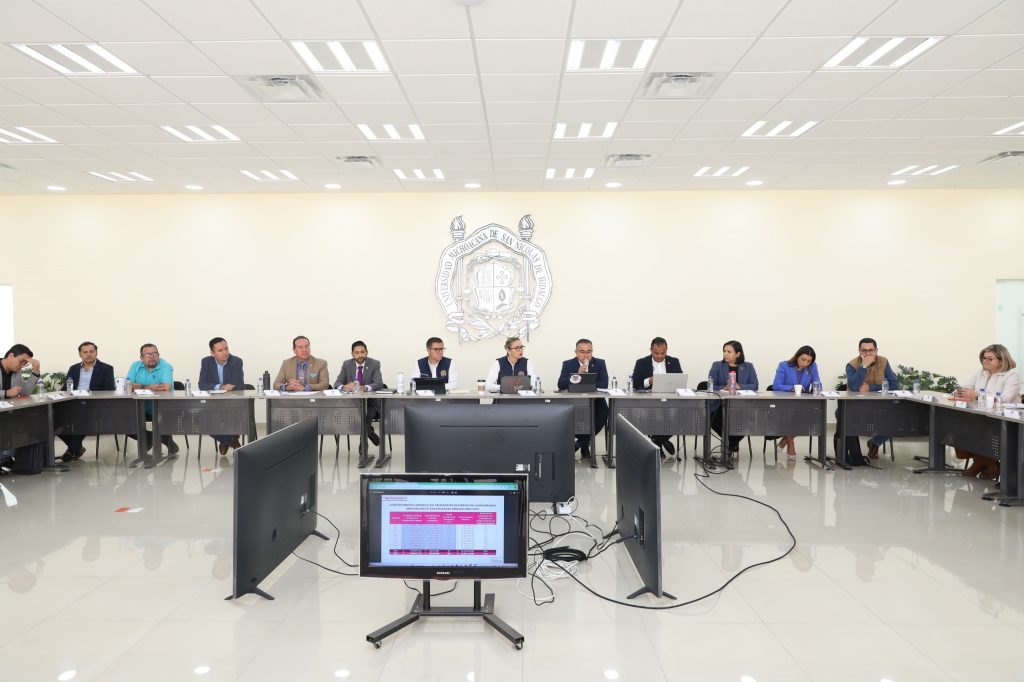 Rectora presenta a directoras y directores nicolaitas la iniciativa de reforma constitucional a la UMSNH 1 d4a8b2e6 f620 4537 8e5c a2dda46eafcf