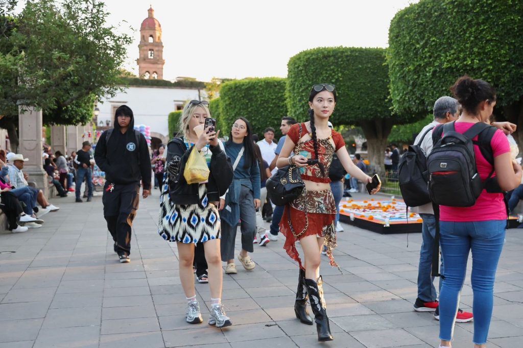 Con Festividades de Semana de Muertos crece turismo en Michoacán: Bedolla 1 db95121f a4f6 41a7 b794 73ce5cc19159