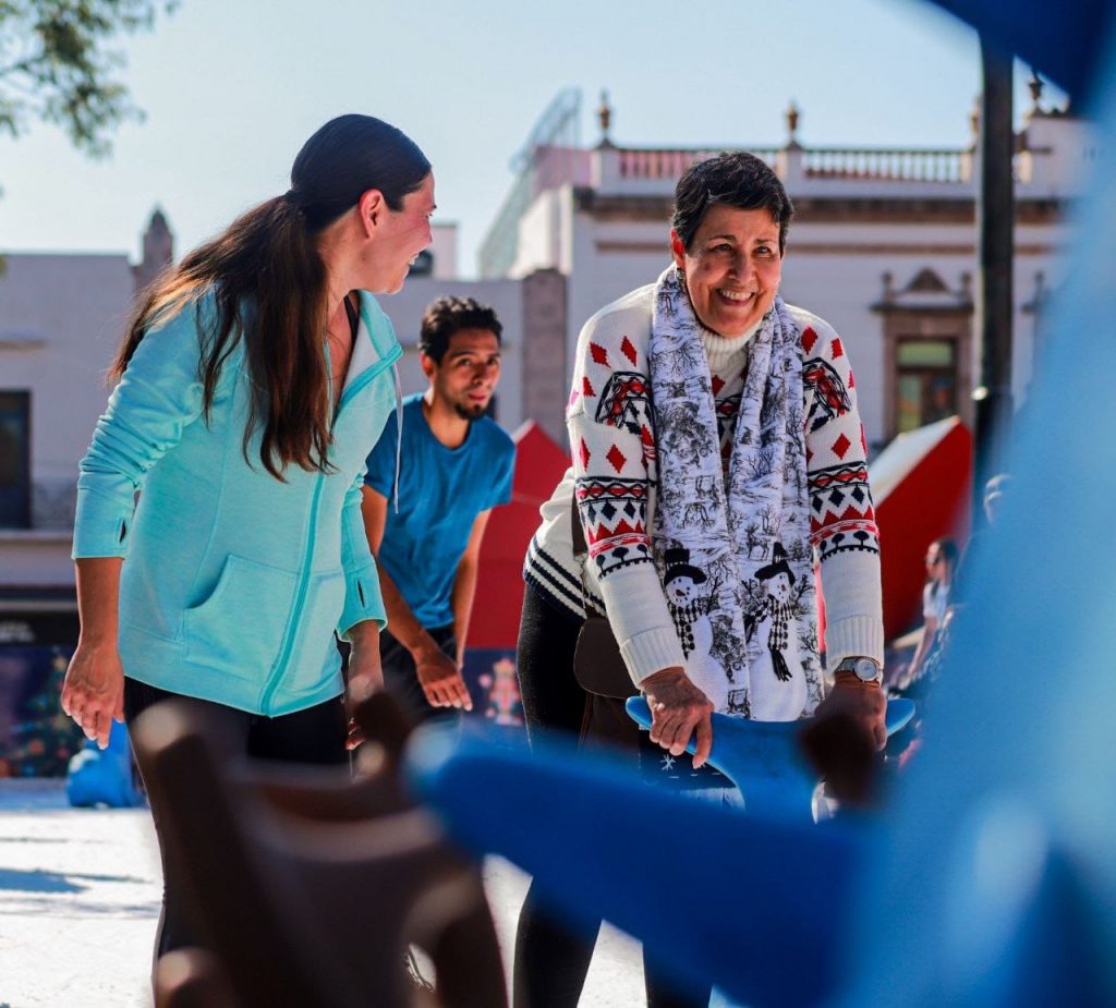 Pista de Hielo en Morelia, un espacio inclusivo para disfrutar de las fiestas decembrinas 3 13c6e646 ce2c 48c2 b57b 737def369ebe