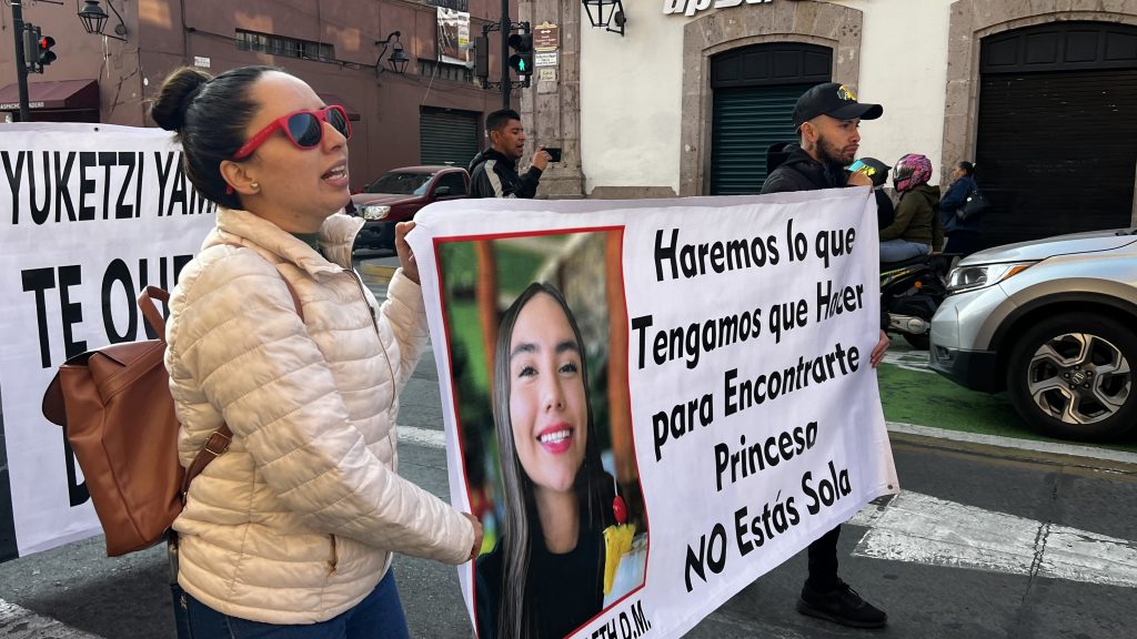 Se manifiestan familiares de Yuketzi Yamileth ; exigen justicia y acción inmediata para su búsqueda 2 IMG 5662