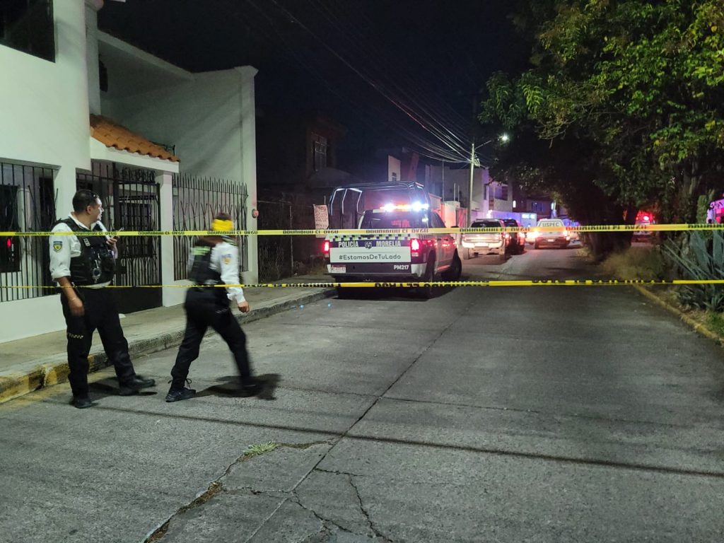 Delincuentes acribillan a mujer y le roban un vehículo en Lomas de La Huerta, Morelia 3 3f41fdce e6da 4213 b474 290a8f485640