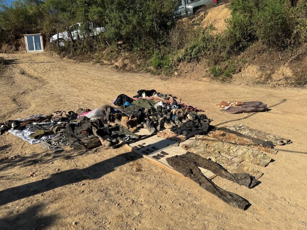SSP, Defensa y GN localizan y desmantelan campamento clandestino, en Chinicuila 4 4ee7e1a2 8e33 492f 9177 ce4f2dbaa52f