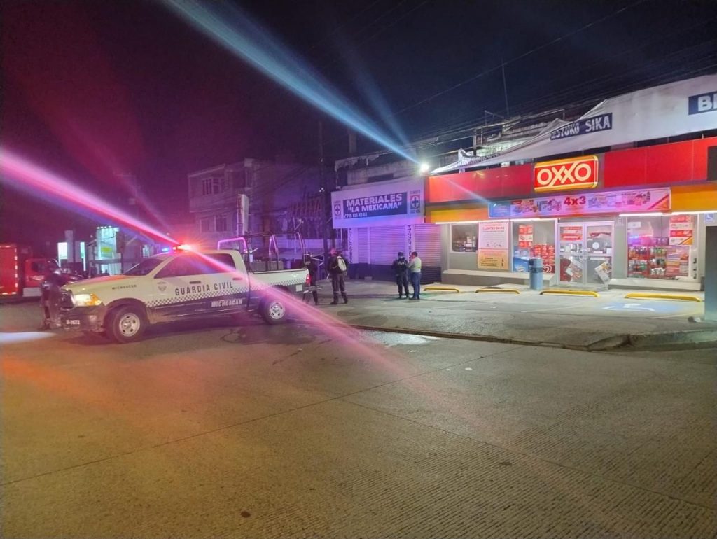 Tres muertos, seis heridos, tres Oxxos y un restaurante quemados, saldo de hechos violentos en Zitácuaro 3 88c5cdbb 4963 43e8 a30e f9eb571bee78