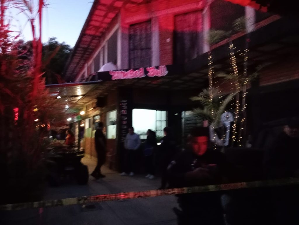 Se registra homicidio en el bar "Winged Bull", de Uruapan 1 e50820b5 cf0a 4c71 aeda 82fa77487ef7
