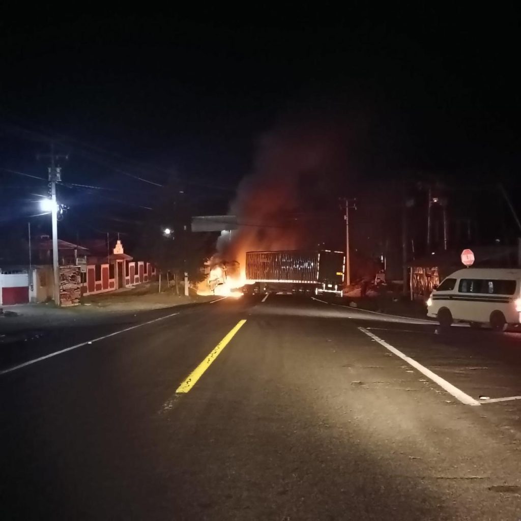 Enfrentamiento en Zacapu entre policías y delincuentes deja 3 oficiales heridos 5 5406ce95 9bfe 4074 8548 c624e902079a