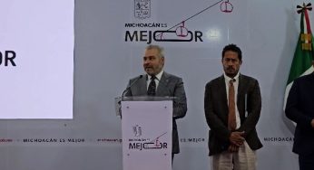 Palenques están coludidos con el crimen organizado : Bedolla