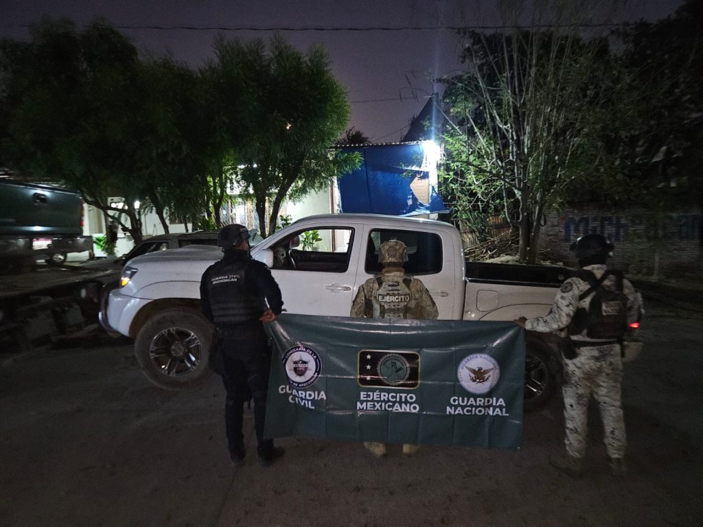 Tres vehículos con reporte de robo asegurados en Apatzingán: SSP 1 43616489 403c 481d 88d8 0410429ca7af