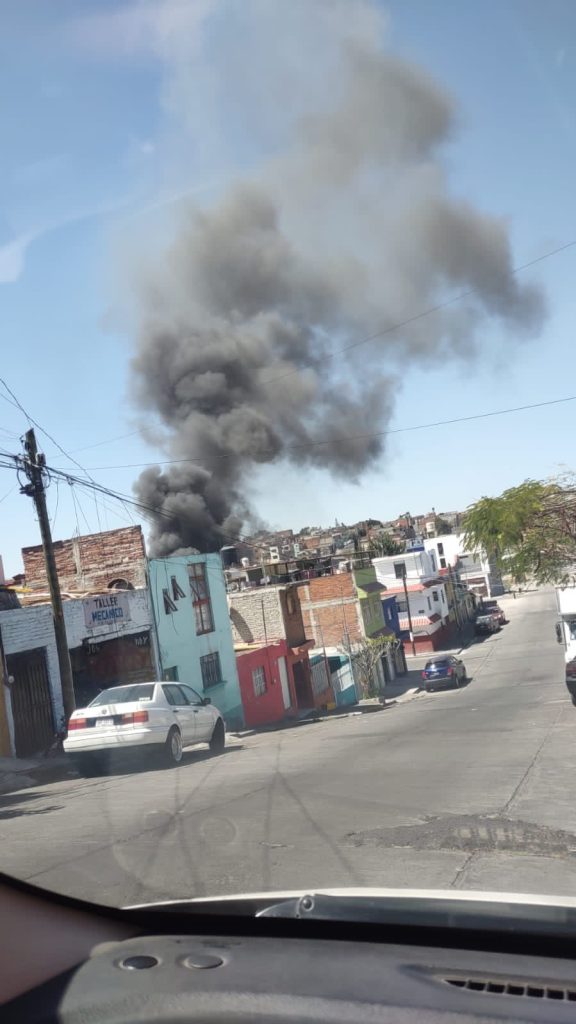 Incendio en lote baldío de la colonia Obrera moviliza a los bomberos, en Morelia 1 6b4c0886 86aa 488c a294 f8b633b9b8ac