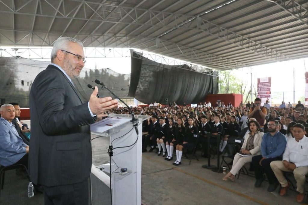Entrega Bedolla tarjetas de la beca Rita Cetina para 208 mil estudiantes de secundaria 2 8e35a61d 177c 4882 8847 1a63c5239375