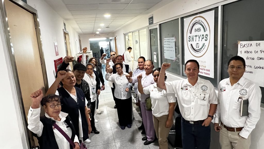 SNTYPS realiza manifestación pacífica en el Hospital Infantil por descuentos de trabajadores 1 IMG 8126