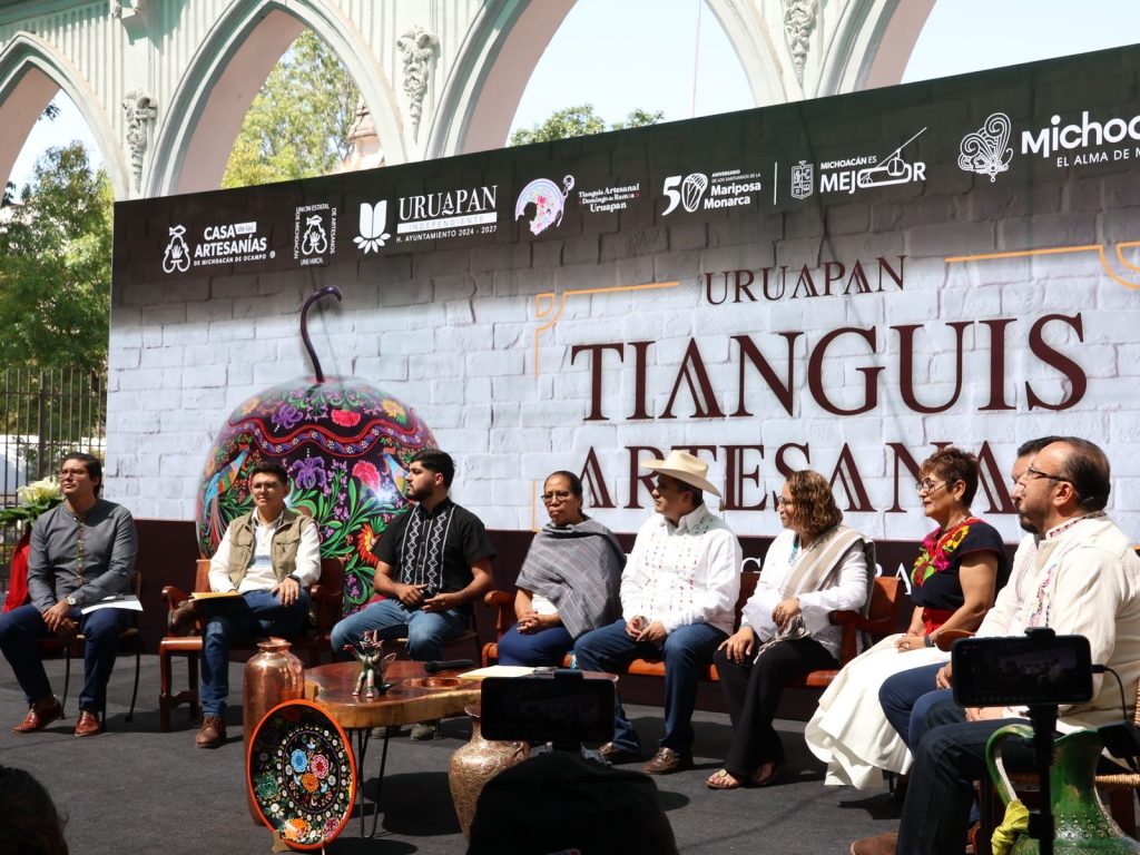 ¡Ya viene el Tianguis Artesanal más grande de Latinoamérica en Uruapan! 1 f5aa902f 8241 48e3 9925 7d00cb2cf70a