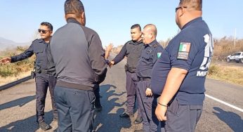 “Tiris” intentan bloquear la Morelia-Pátzcuaro y agreden a los oficiales del AROP; hay 1 agente herido