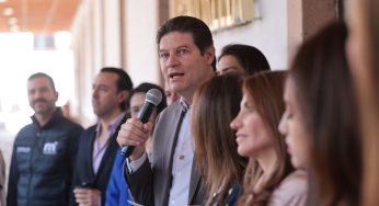 Instala Alfonso Martínez un Punto Naranja en el CAM