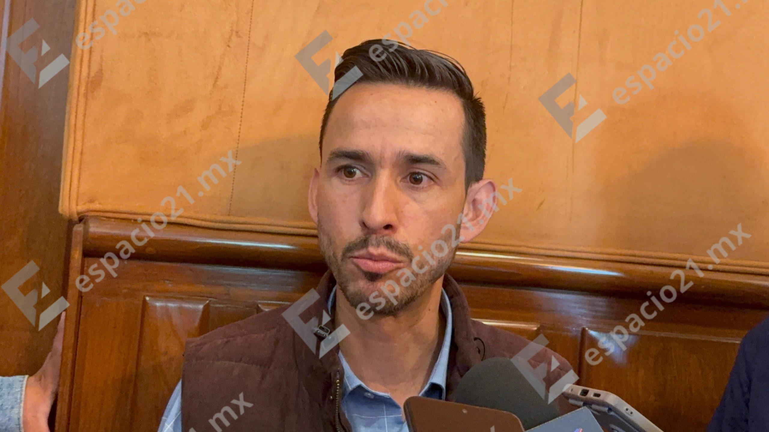 Mezcaleros denuncian ser víctimas de extorsiones y exigen justicia por dos productores asesinados