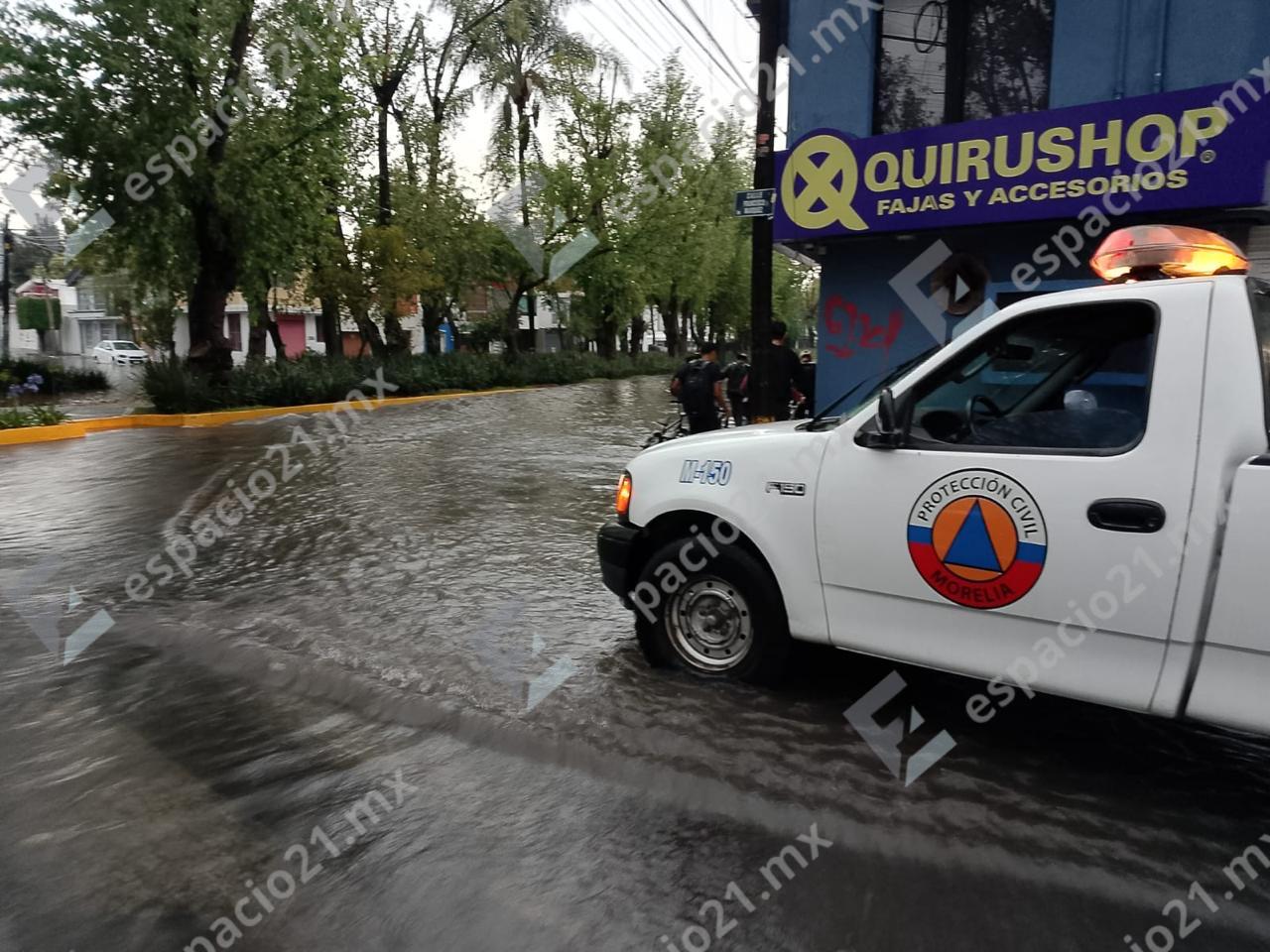 Llama Protección Civil y Bomberos de Morelia a estar preparados por lluvias